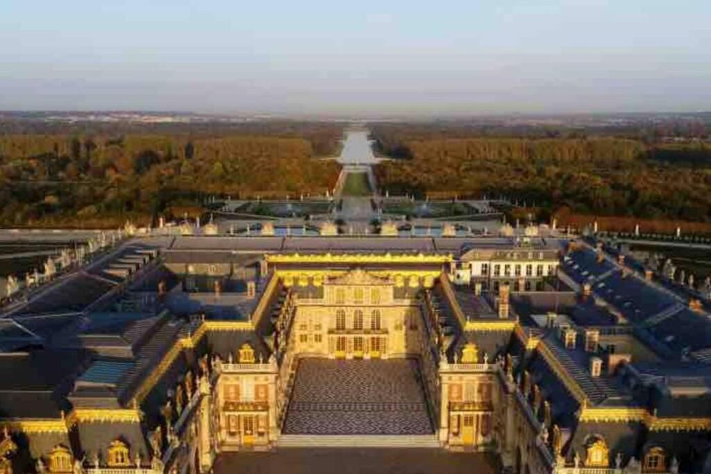 לה שסניי Grand Studio Proche Versailles Chateau מראה חיצוני תמונה